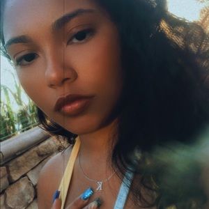 Meet your Posher, Kayleen